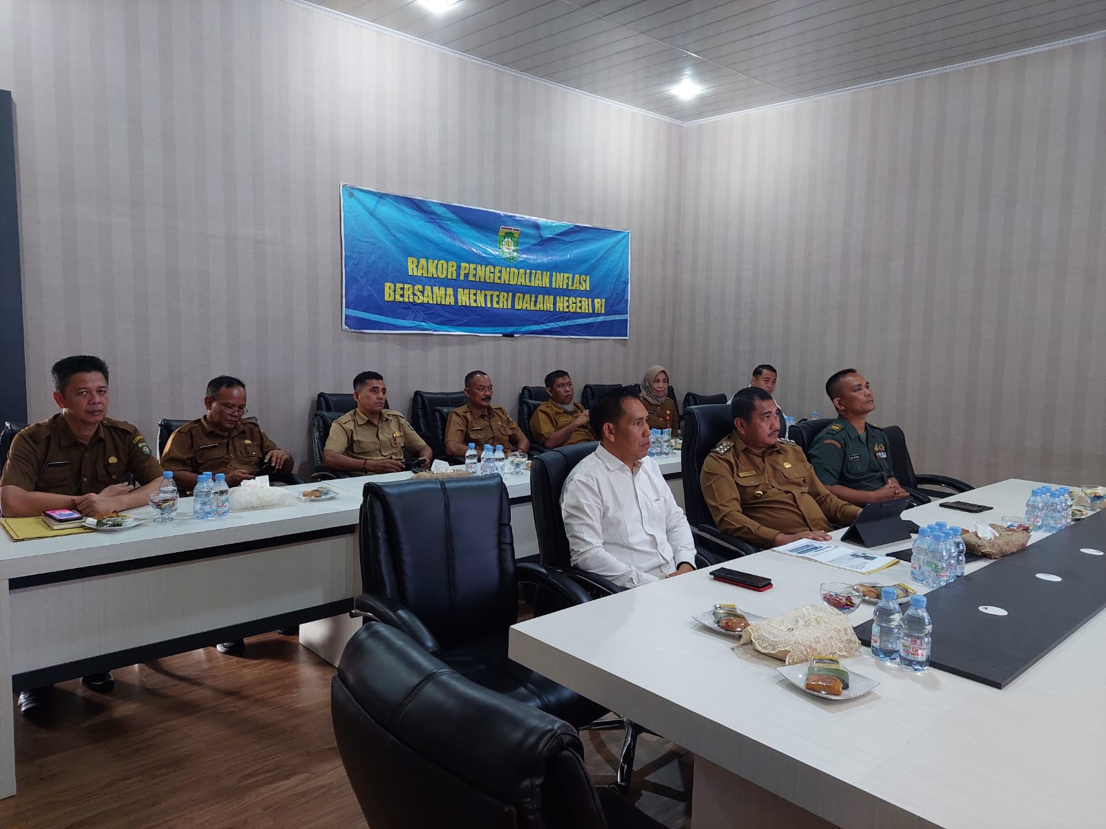 Bupati Bungo Bersama Forkopimda Hadiri Rakor Pengendalian Inflasi Daerah Secara Daring