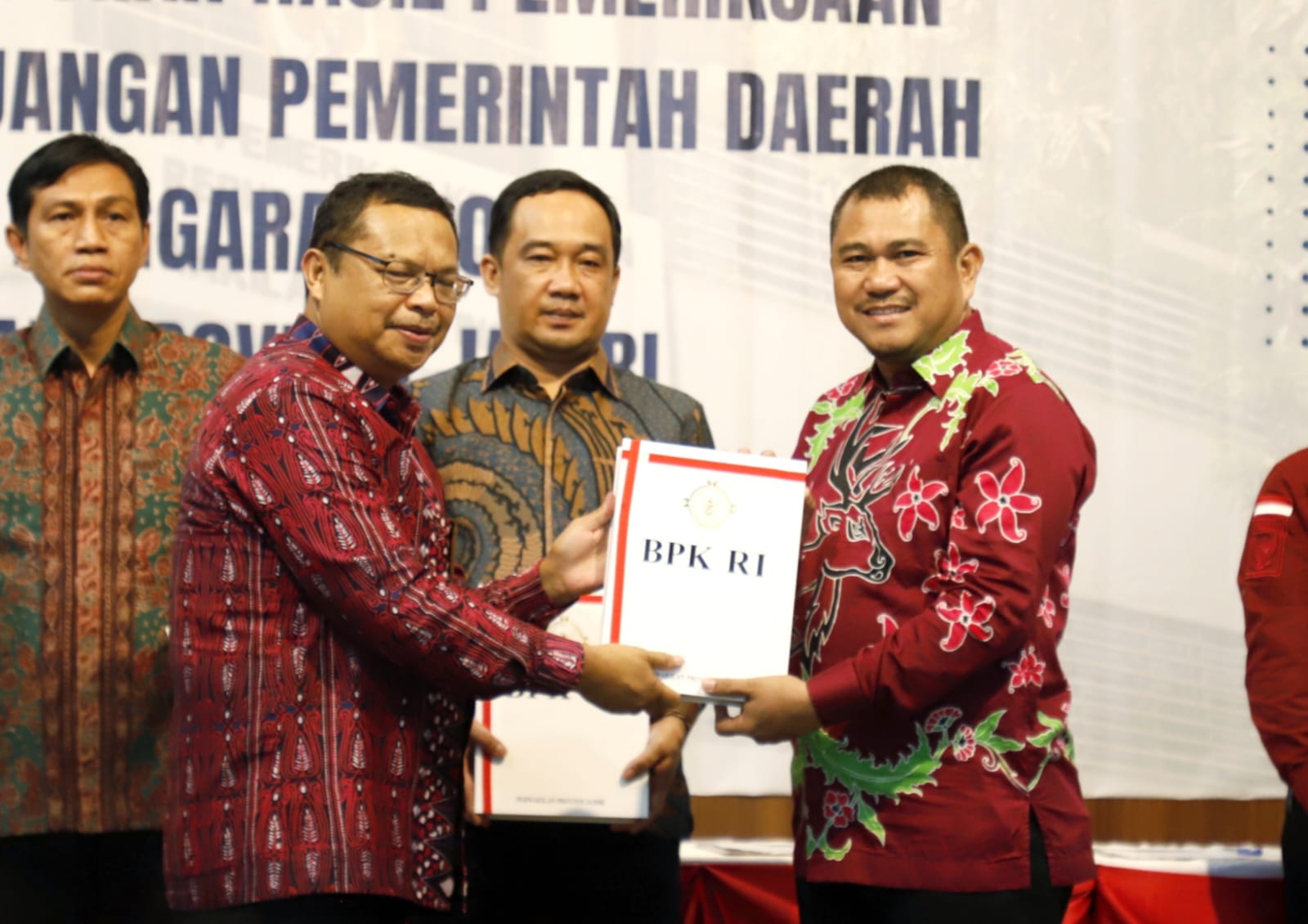 Bupati Bungo menerima LHP BPK atas LKPD TA 2023
